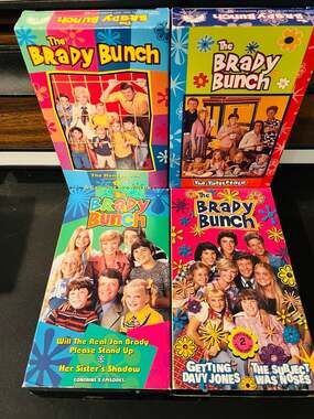 The Brady Bunch VHS Lot Volumes 1-4 (1995 Paramount Home Video)